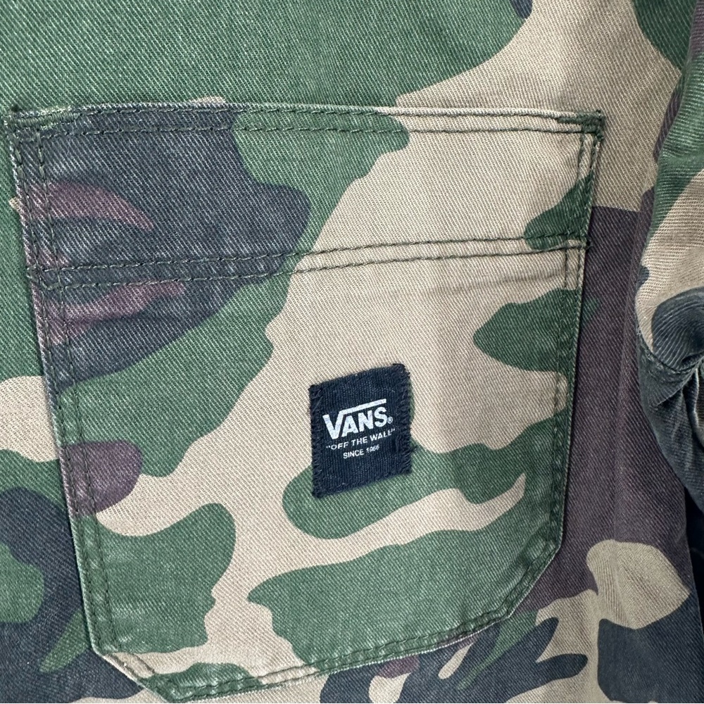 VANS Camouflage Army Camo Green Shirt Dress Snap Button Grunge Medium - Picture 3 of 6
